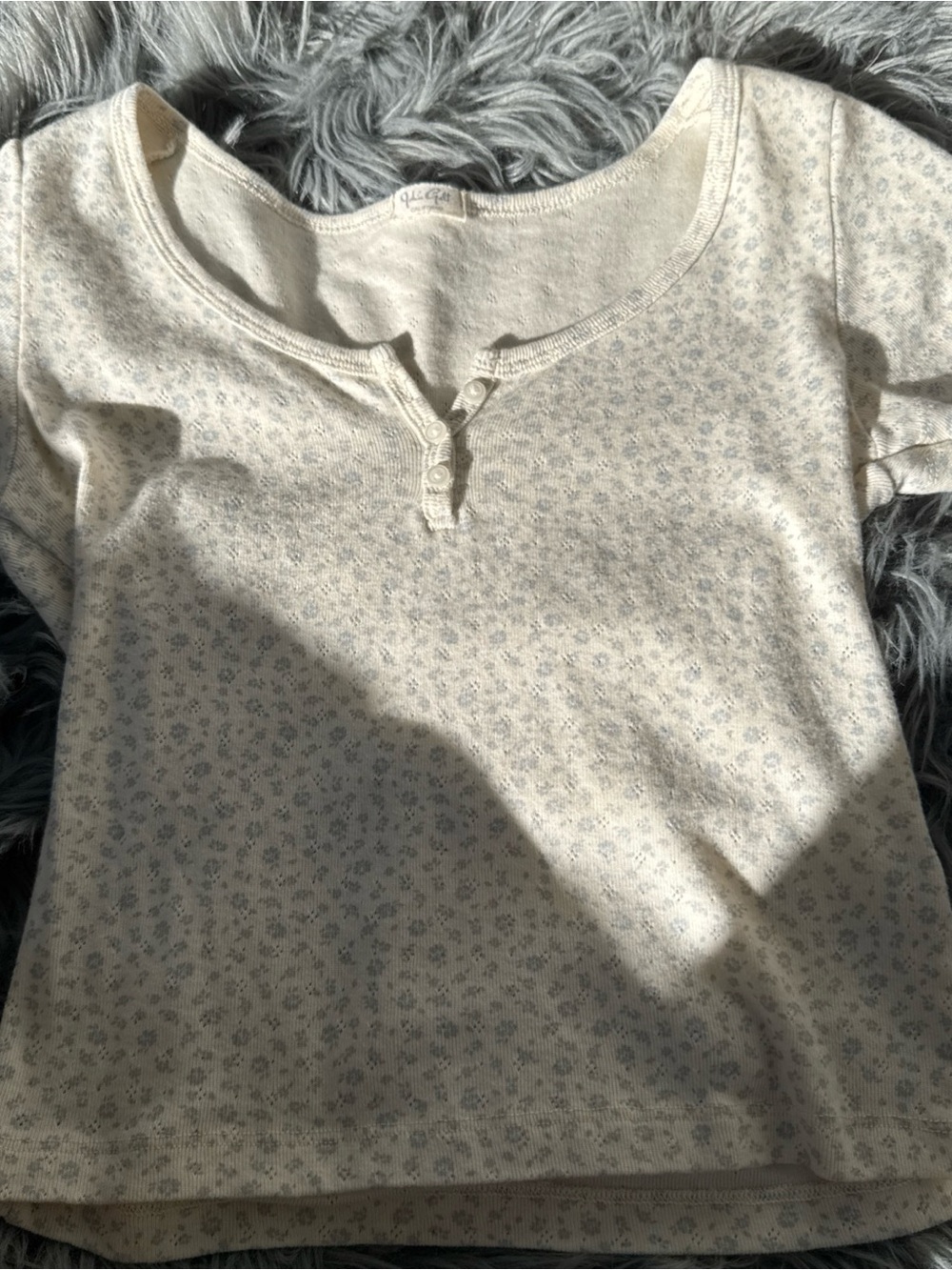Brandy Melville cream floral shirt with buttons {One Size}